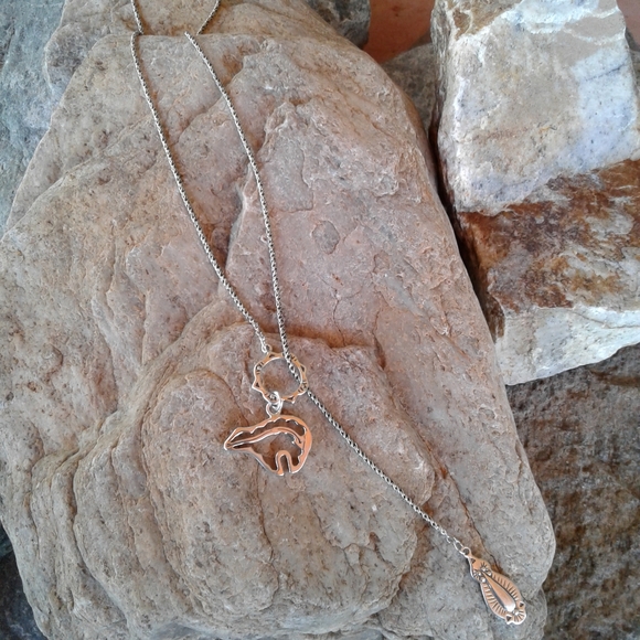 Sterling Silver Bear Fetish Lariat NECKLACE - Picture 3 of 5